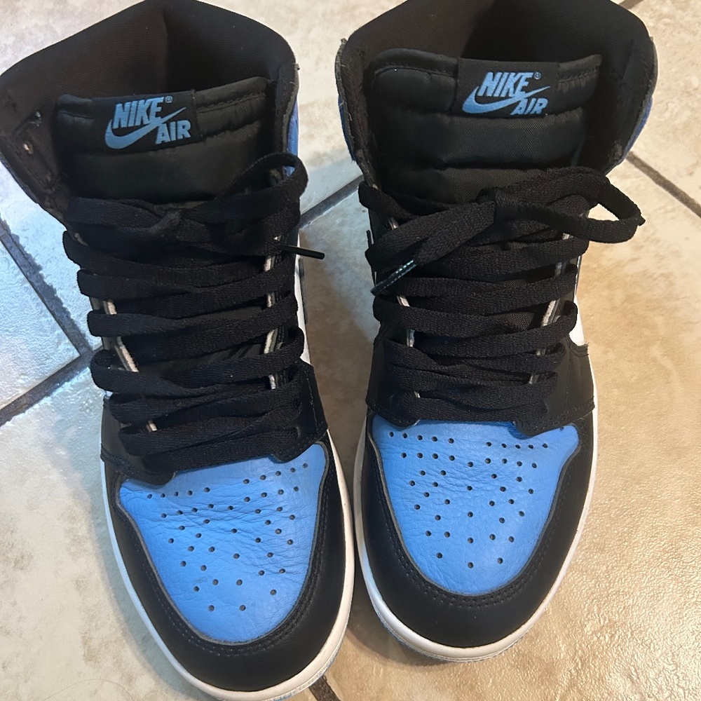 Jordan 1 retro High OG UNC
